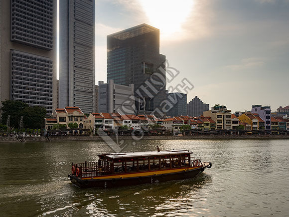 Сингапур (Singapore) в лучах вечернего солнца